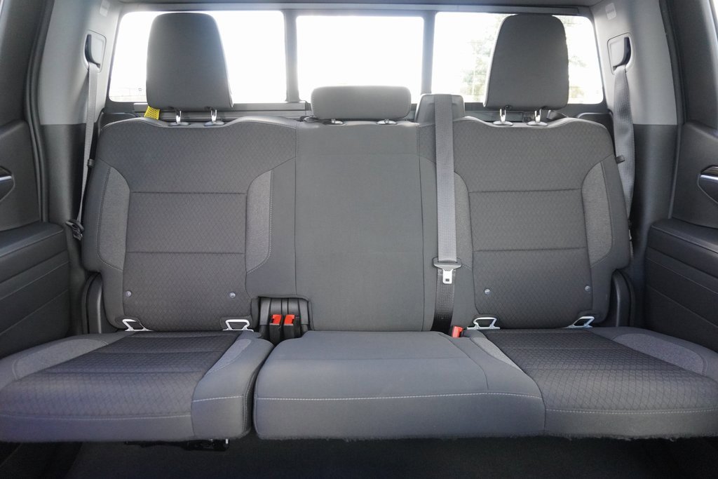 Used 2022 Chevrolet Silverado 1500 LT w/ Convenience Package II image 23