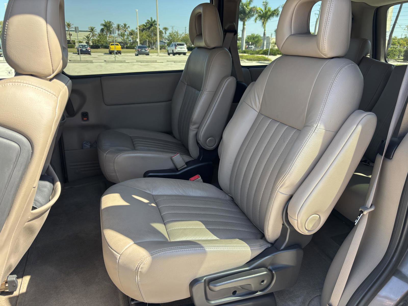 Used 2002 Pontiac Montana Extended w/ Premium Seating Pkg image 20