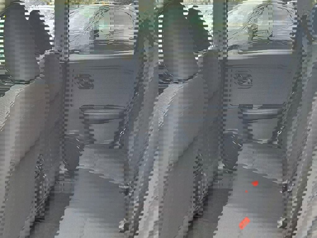 Certified 2021 Nissan Rogue S image 16