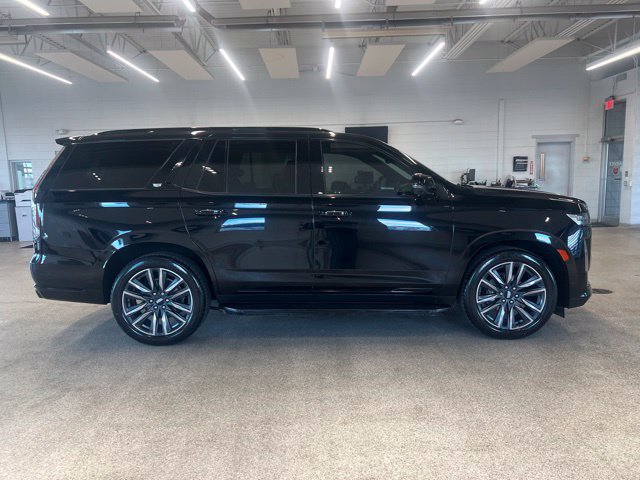 Used 2022 Cadillac Escalade Sport w/ Touring Package AWD/4WD image 4