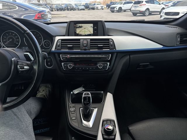 Used 2014 BMW 435i Convertible image 32