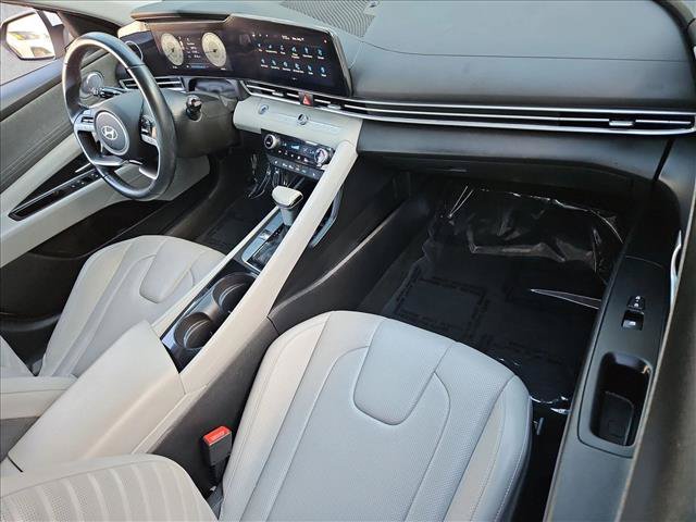 Used 2024 Hyundai Elantra Limited FWD image 23