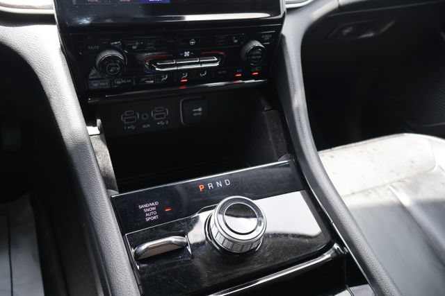Used 2022 Jeep Grand Cherokee L Limited AWD/4WD image 14