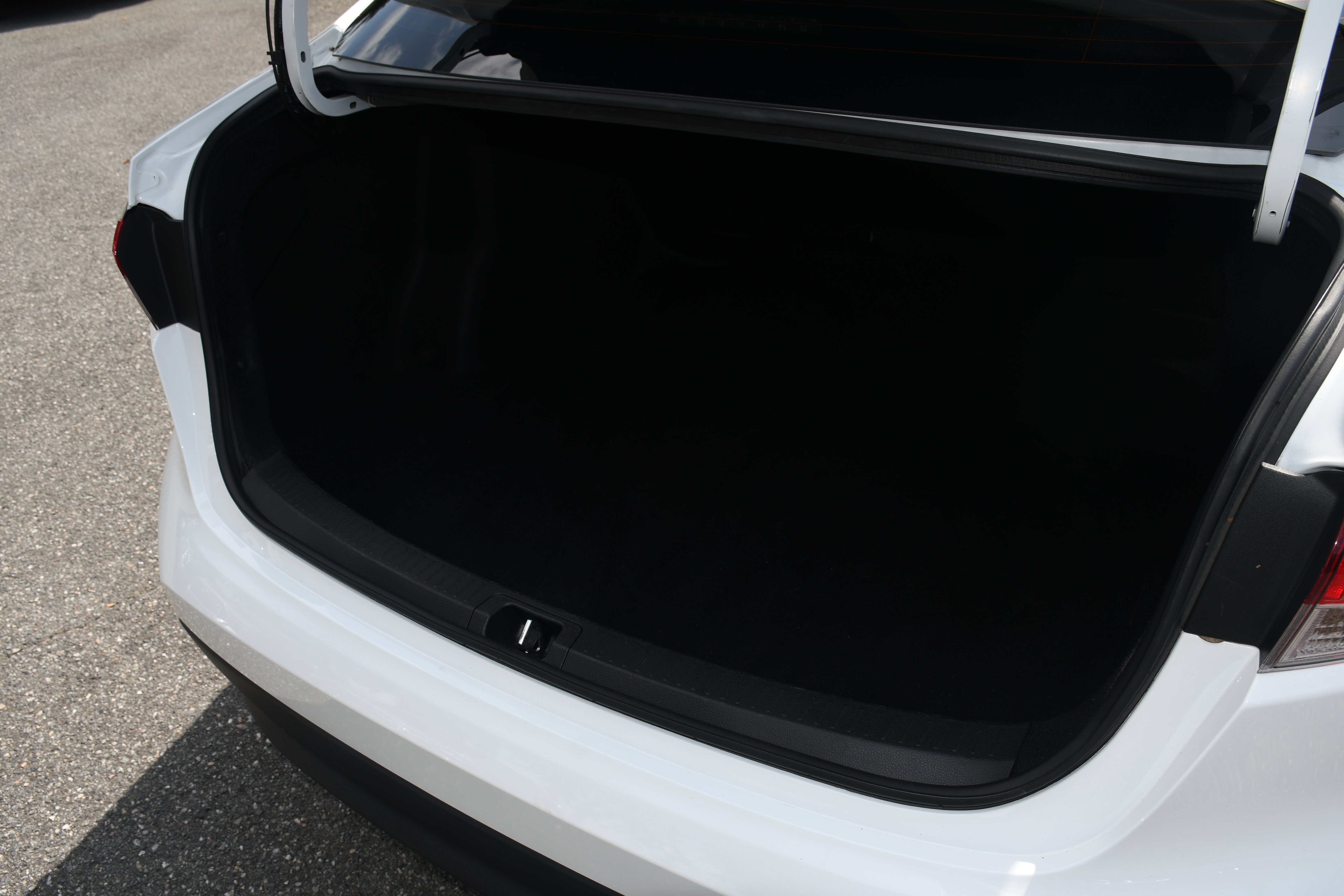 Certified 2025 Toyota Corolla LE FWD image 16