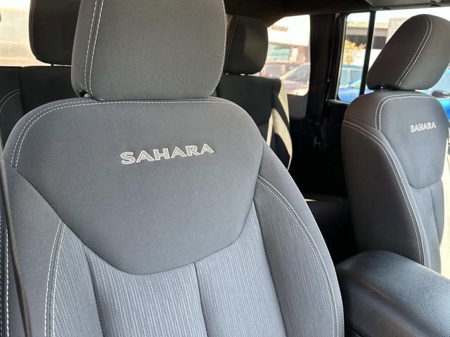 Certified 2017 Jeep Wrangler Unlimited Sahara w/ Connectivity Group image 11