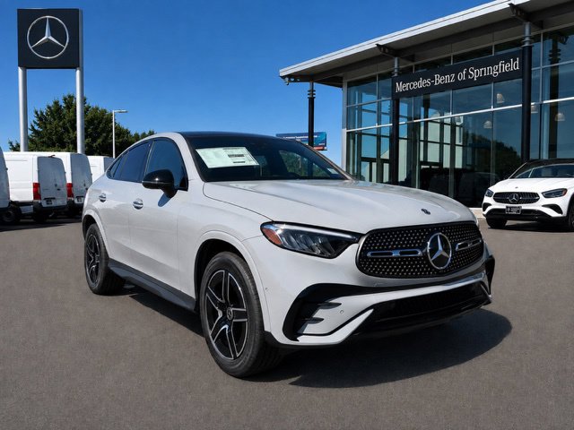 New 2027 Mercedes-Benz GLC 300 4MATIC image 1