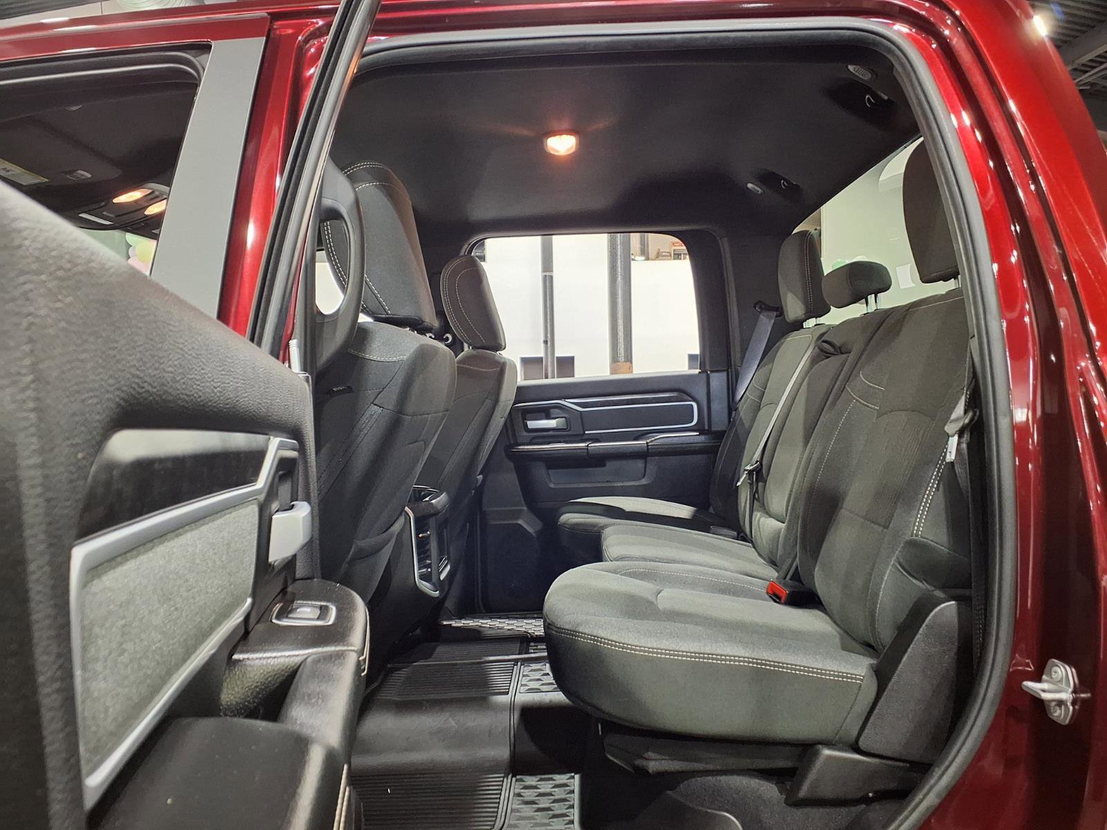 Used 2020 RAM 2500 Big Horn w/ Towing Technology Group image 19