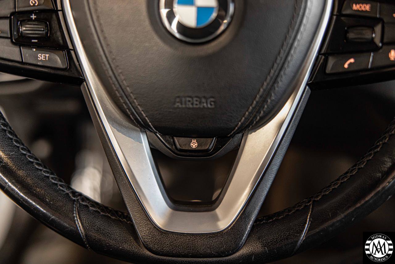 Used 2018 BMW 530i xDrive w/ Premium Package AWD/4WD image 14