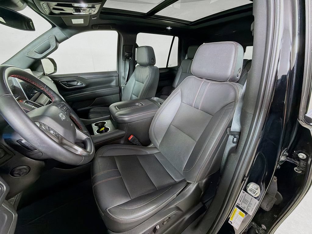 Used 2024 Chevrolet Tahoe RST w/ Luxury Package AWD/4WD image 12