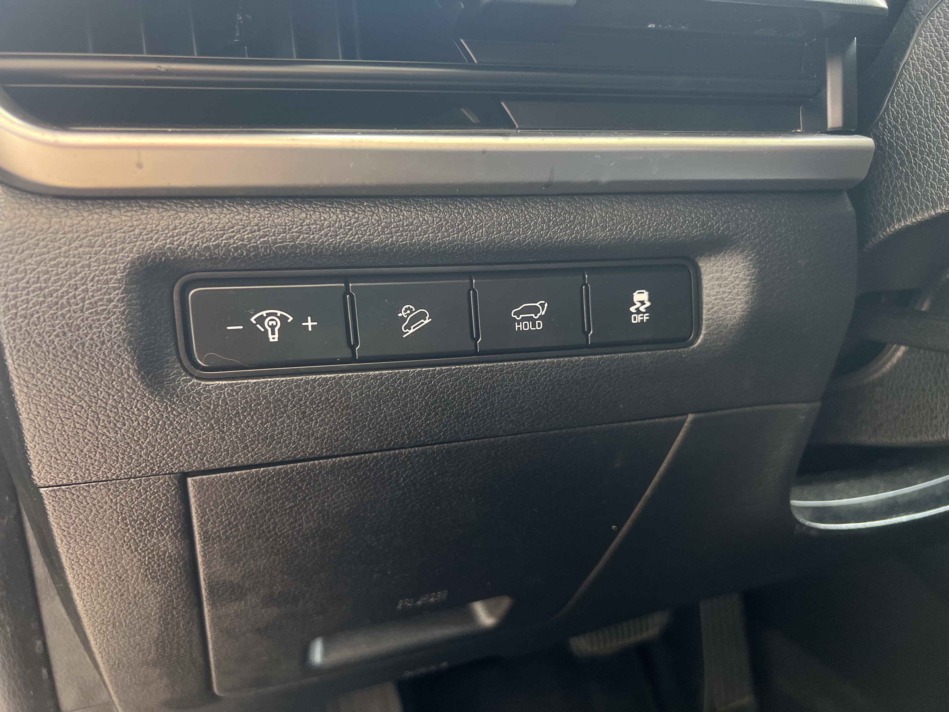Used 2025 Kia Telluride S FWD image 20