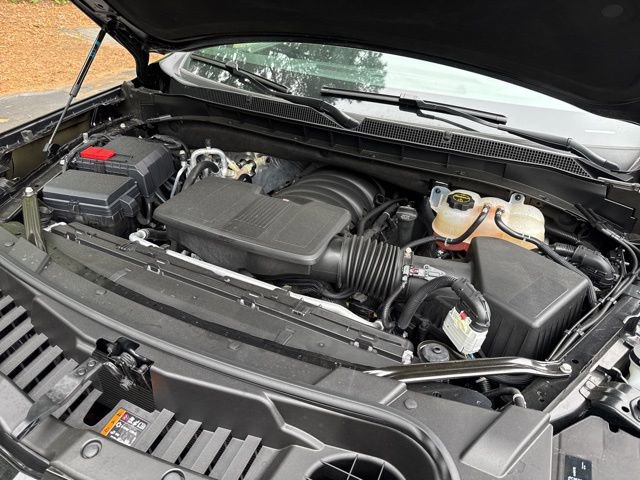 Used 2025 Chevrolet Tahoe LT AWD/4WD image 38