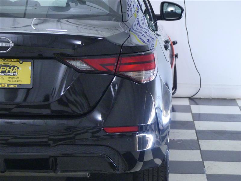 Used 2025 Nissan Sentra SV FWD image 30