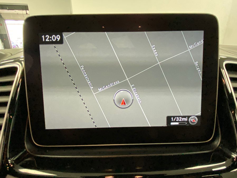 Used 2018 Mercedes-Benz GLS 63 AMG 4MATIC image 31