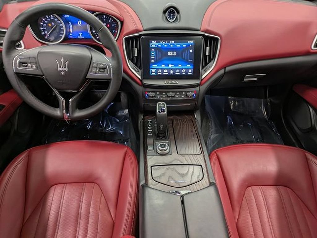 Used 2019 Maserati Ghibli S Q4 AWD/4WD image 23