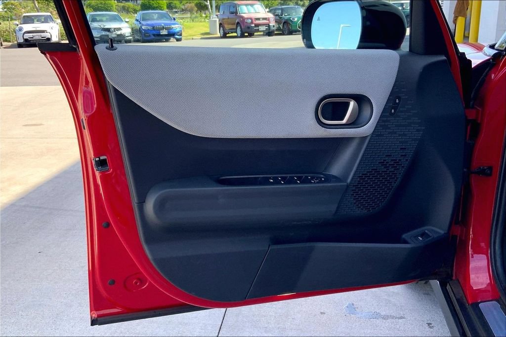 Certified 2025 MINI Cooper S FWD image 23