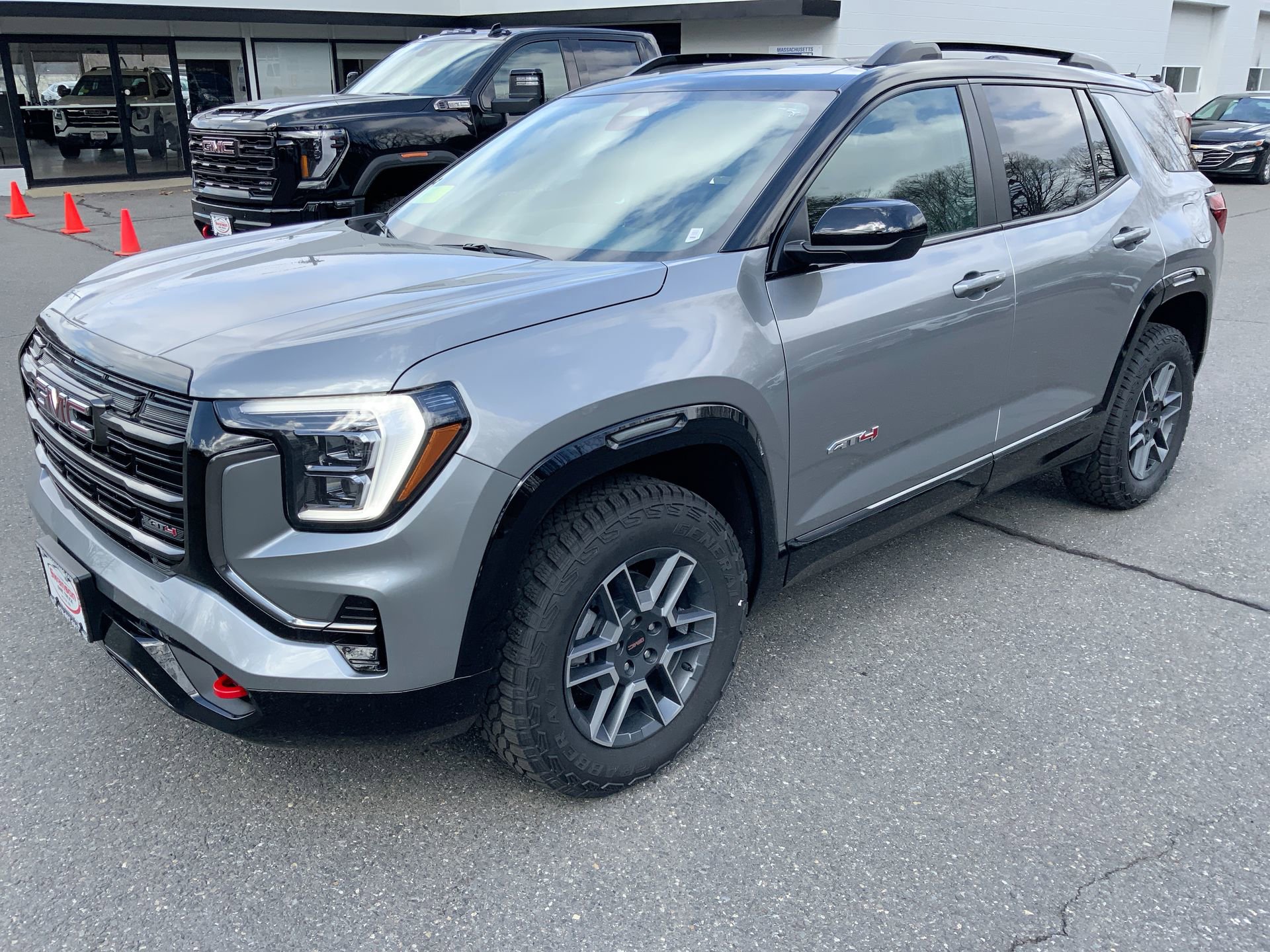New 2026 GMC Terrain AT4 w/ LPO, Floor Liner Package AWD/4WD image 34