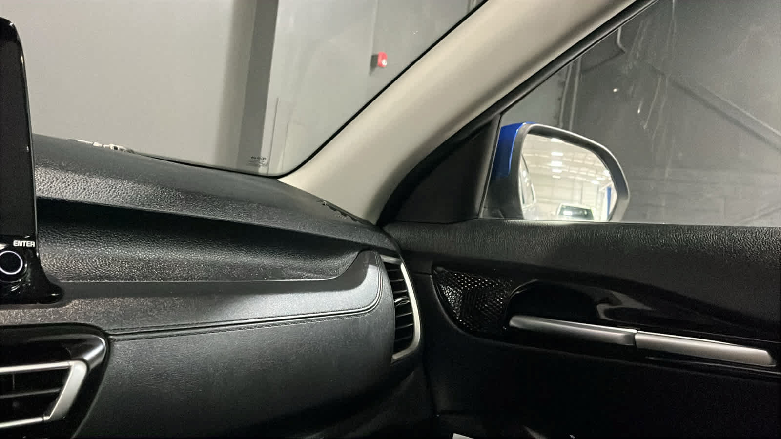 Used 2021 Kia Seltos SX w/ SX Sunroof Package AWD/4WD image 17