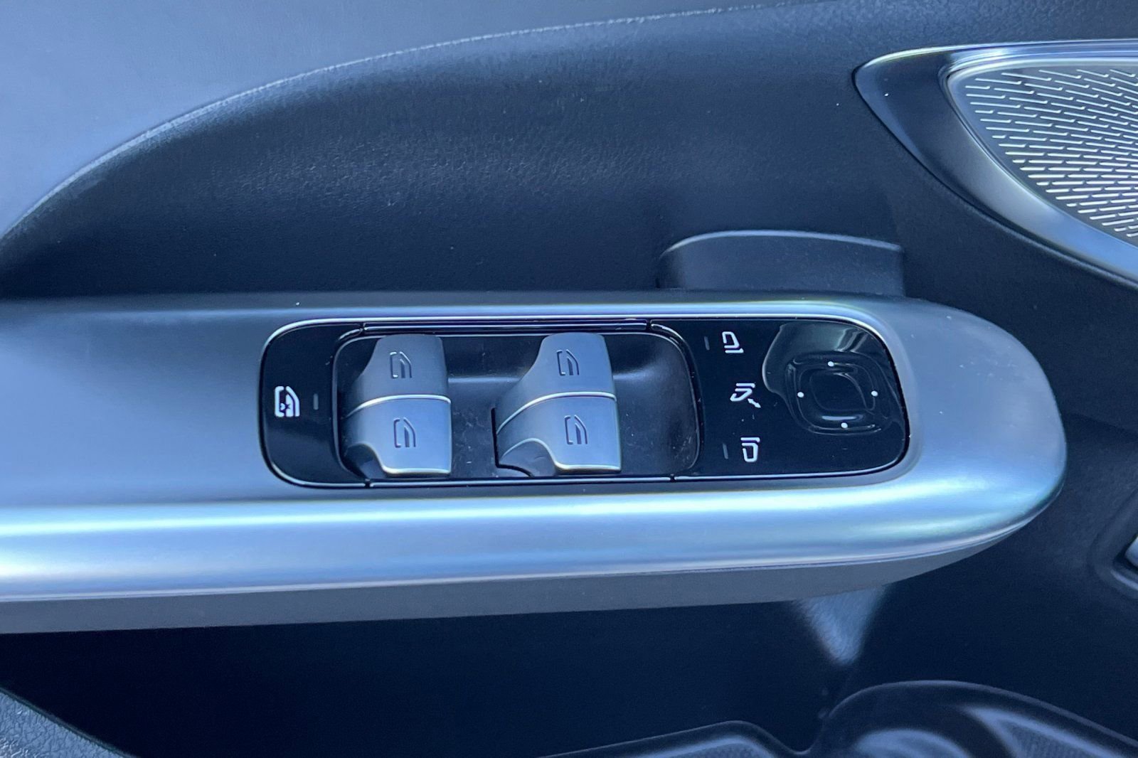 New 2025 Mercedes-Benz C 36 AMG S image 15