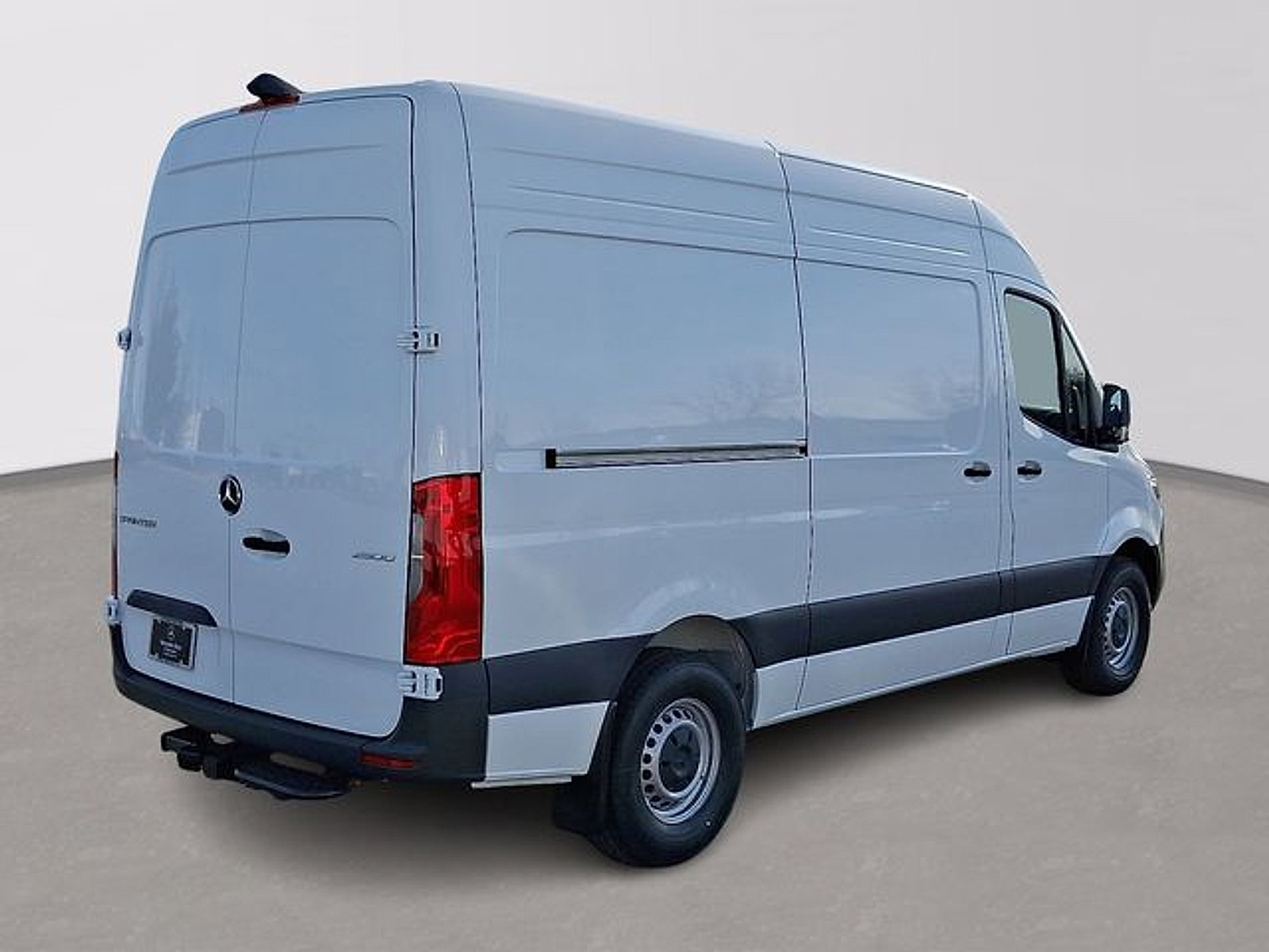 Used 2026 Mercedes-Benz Sprinter 2500 image 4