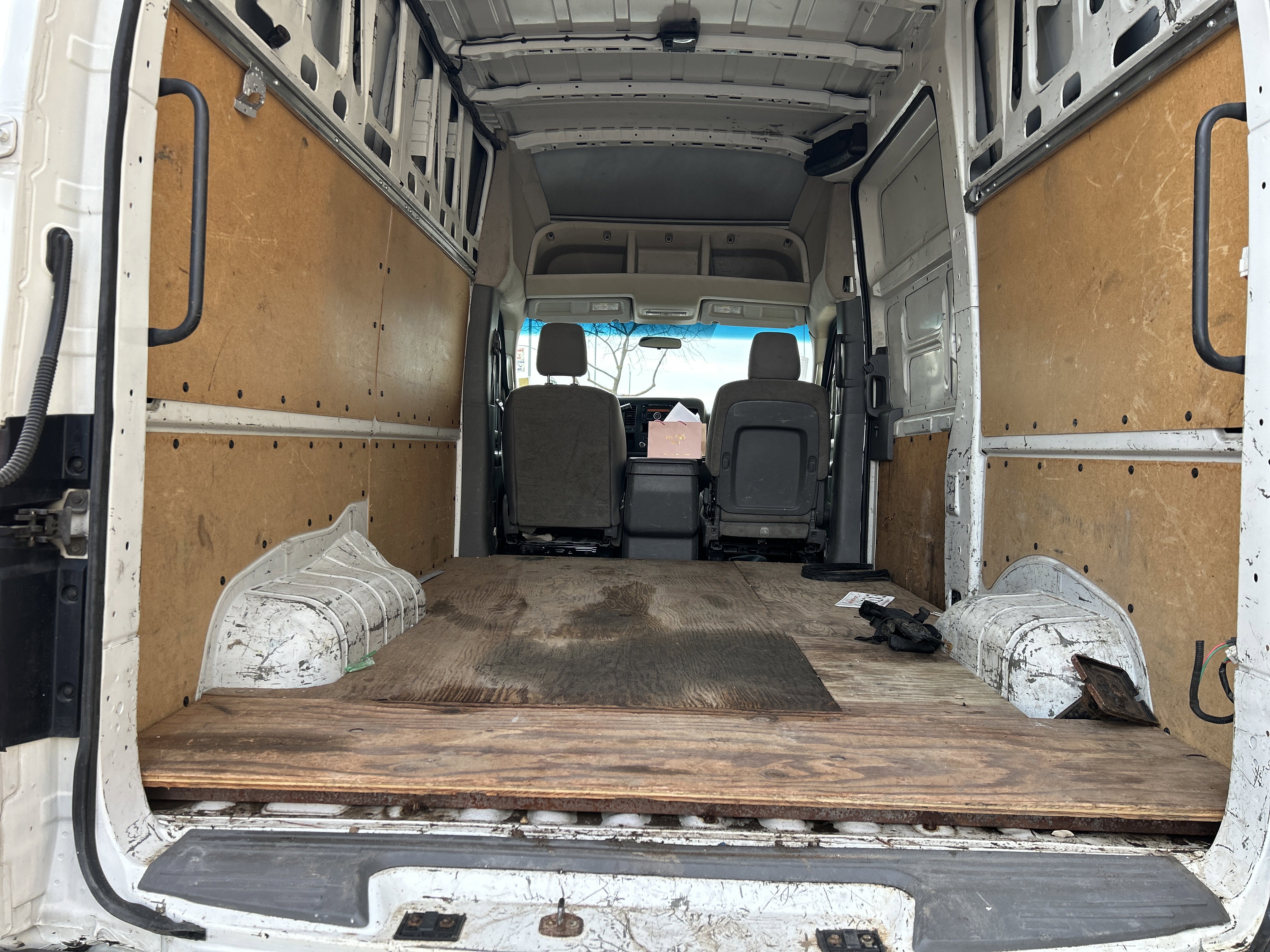 Used 2012 Nissan NV 2500 SV w/ Side Curtain Airbag Pkg image 7