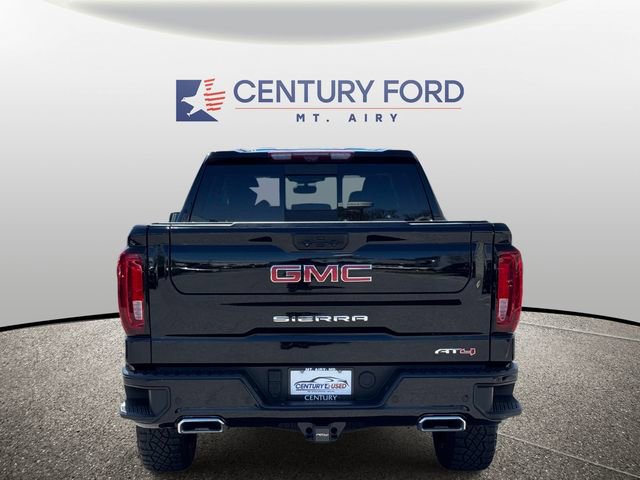 Used 2023 GMC Sierra 1500 AT4 w/ AT4 Premium Package AWD/4WD image 3