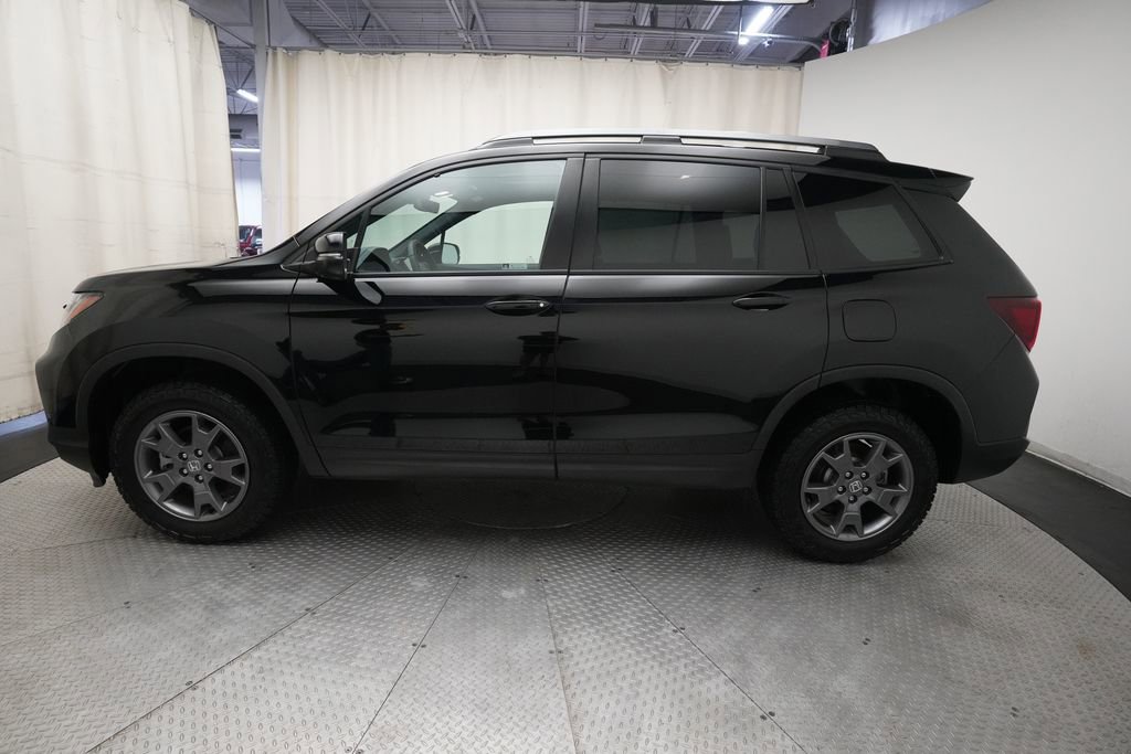 Certified 2024 Honda Passport TrailSport image 24