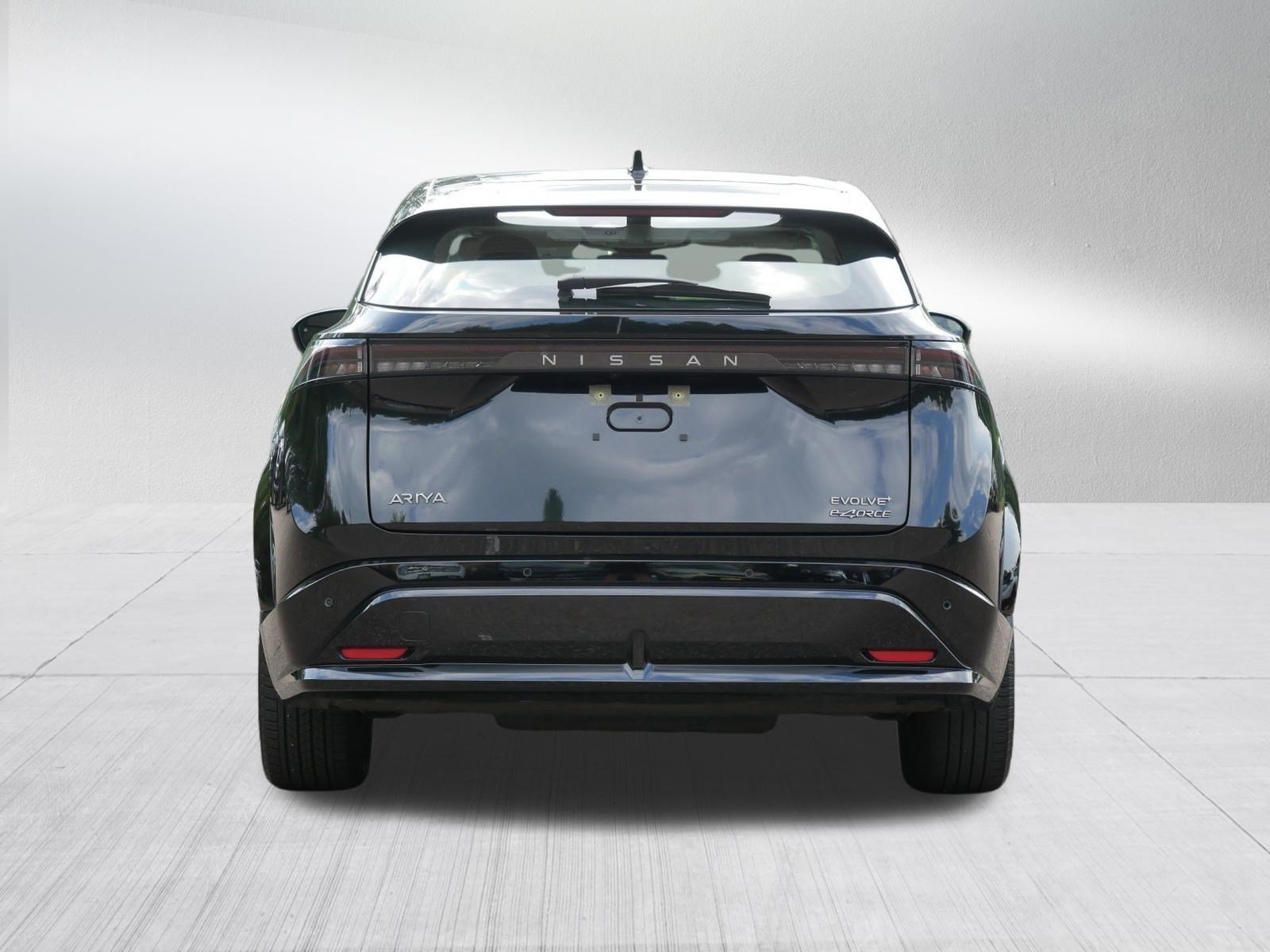 Certified 2023 Nissan Ariya AWD image 6