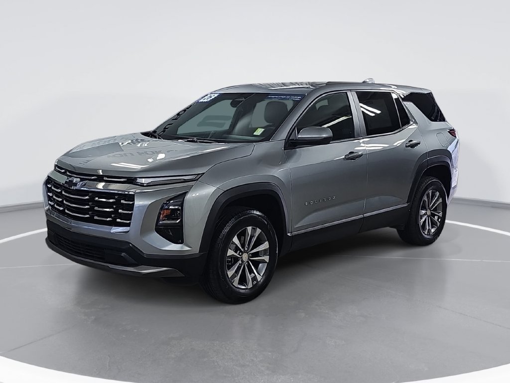 Certified 2026 Chevrolet Equinox LT AWD/4WD image 9