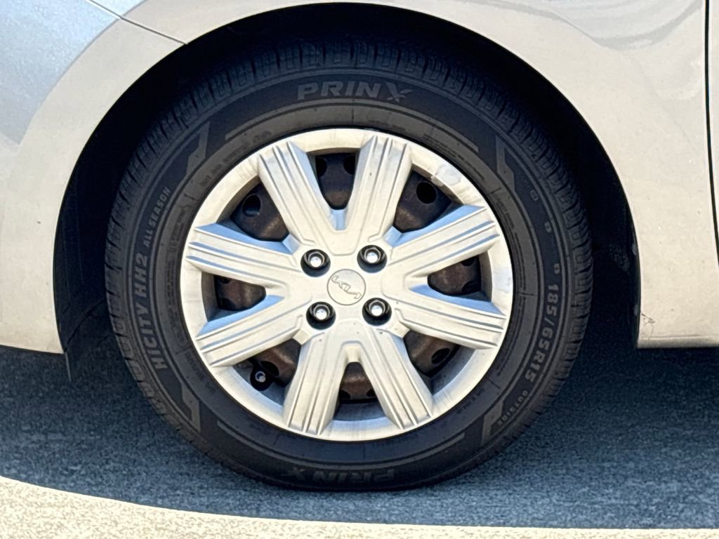 Used 2023 Kia Rio S FWD image 11