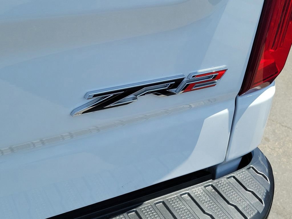 New 2026 Chevrolet Silverado 1500 ZR2 AWD/4WD image 24