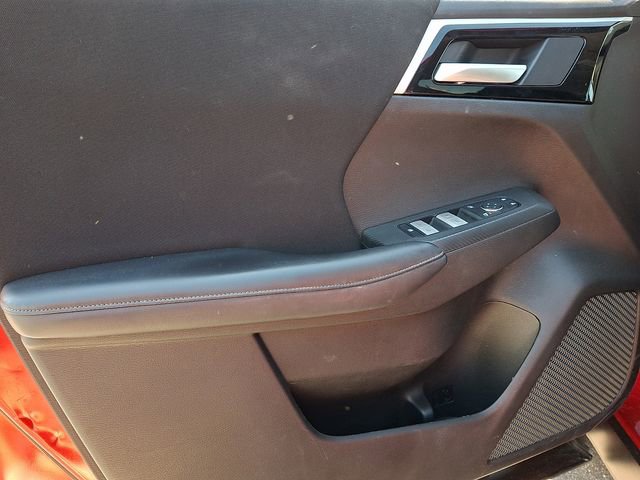 Used 2023 Mitsubishi Outlander ES FWD image 12
