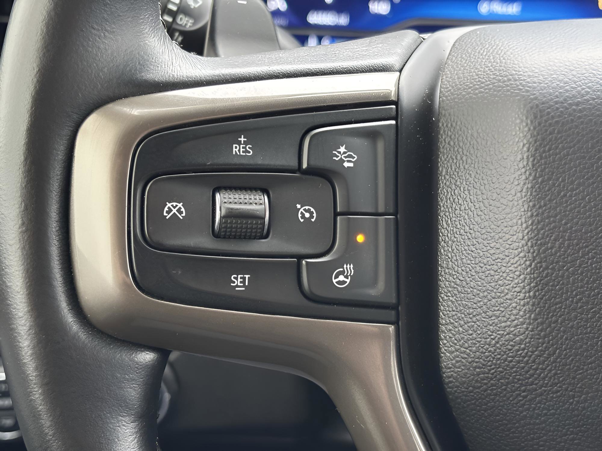 Used 2022 Chevrolet Silverado 1500 High Country image 61