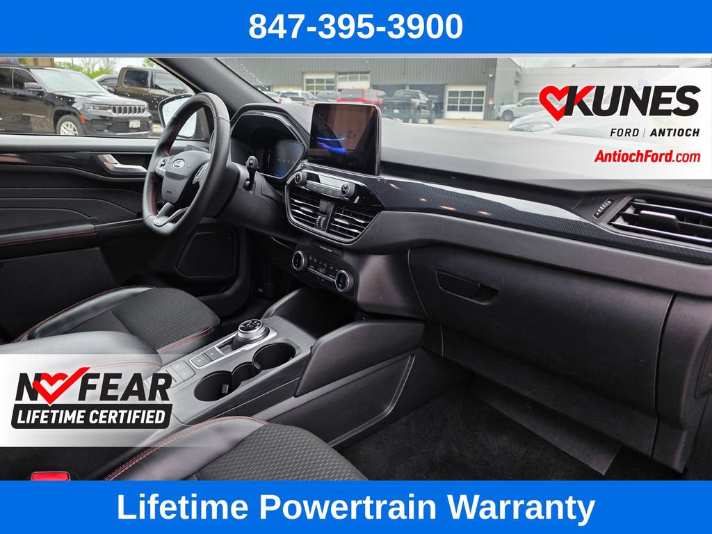 Certified 2025 Ford Escape ST-Line AWD/4WD image 28