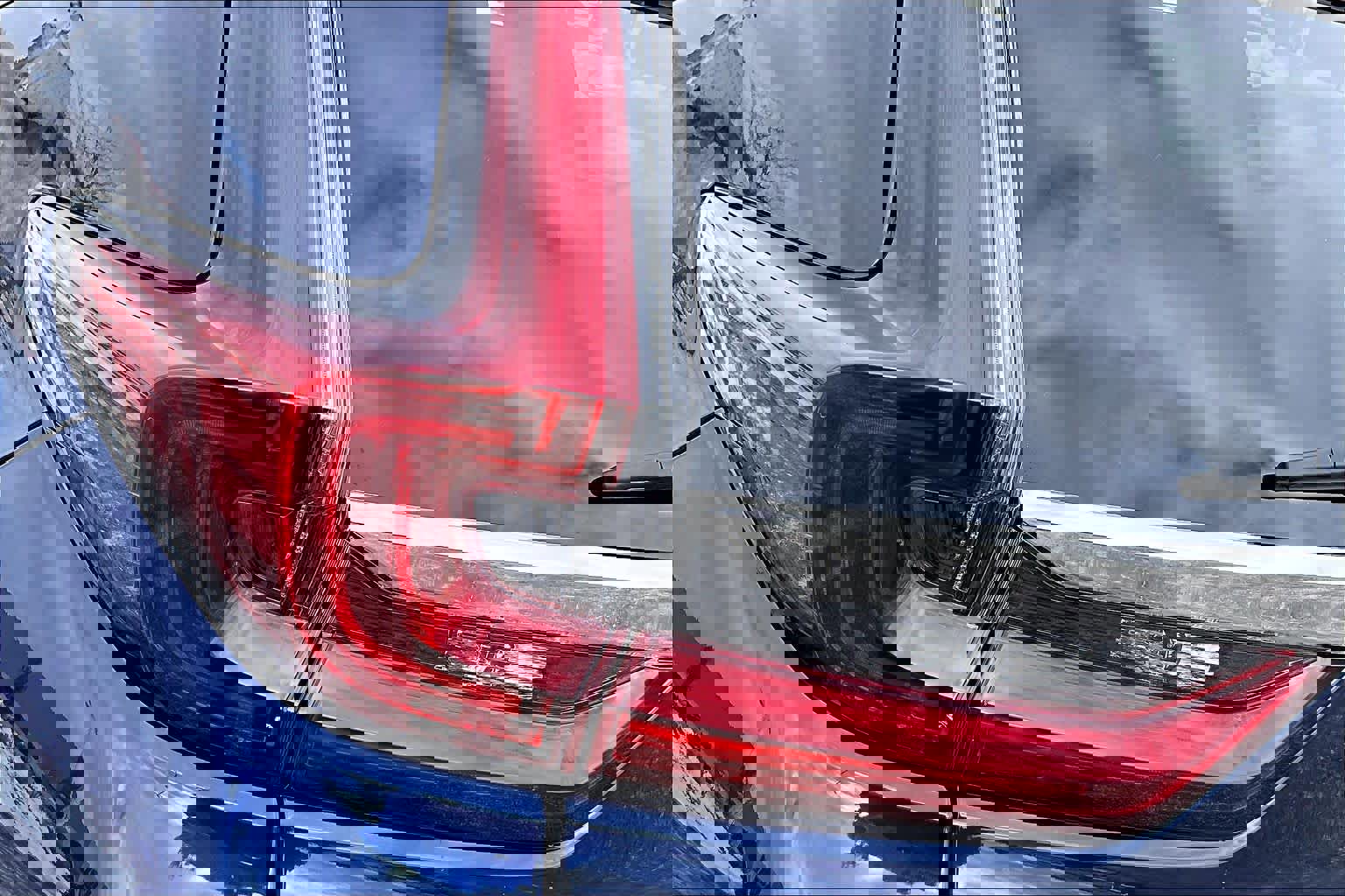 Used 2020 Honda CR-V Touring image 29