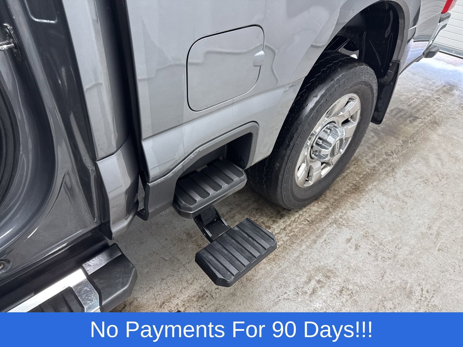 Used 2023 Ford F350 Lariat w/ Chrome Package image 53