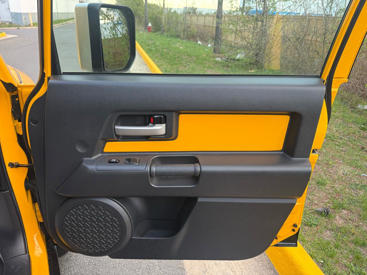 Used 2007 Toyota FJ Cruiser 4WD image 25