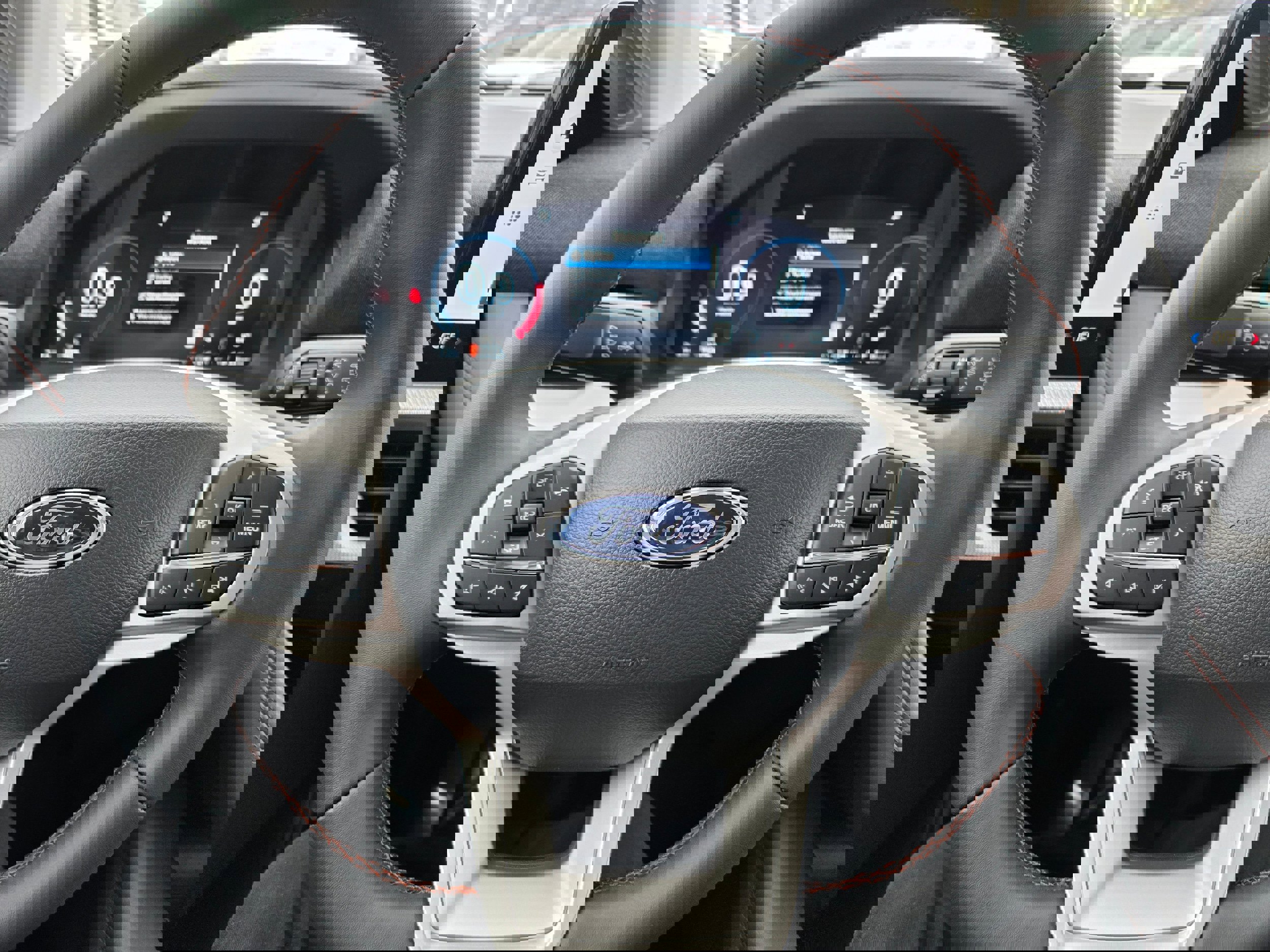 New 2026 Ford Explorer Active w/ Active Comfort Package image 15