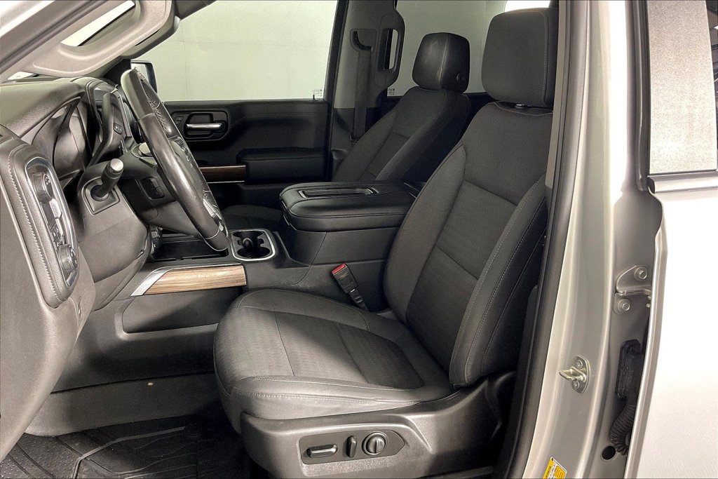 Used 2020 Chevrolet Silverado 1500 RST w/ All-Star Edition RWD image 31
