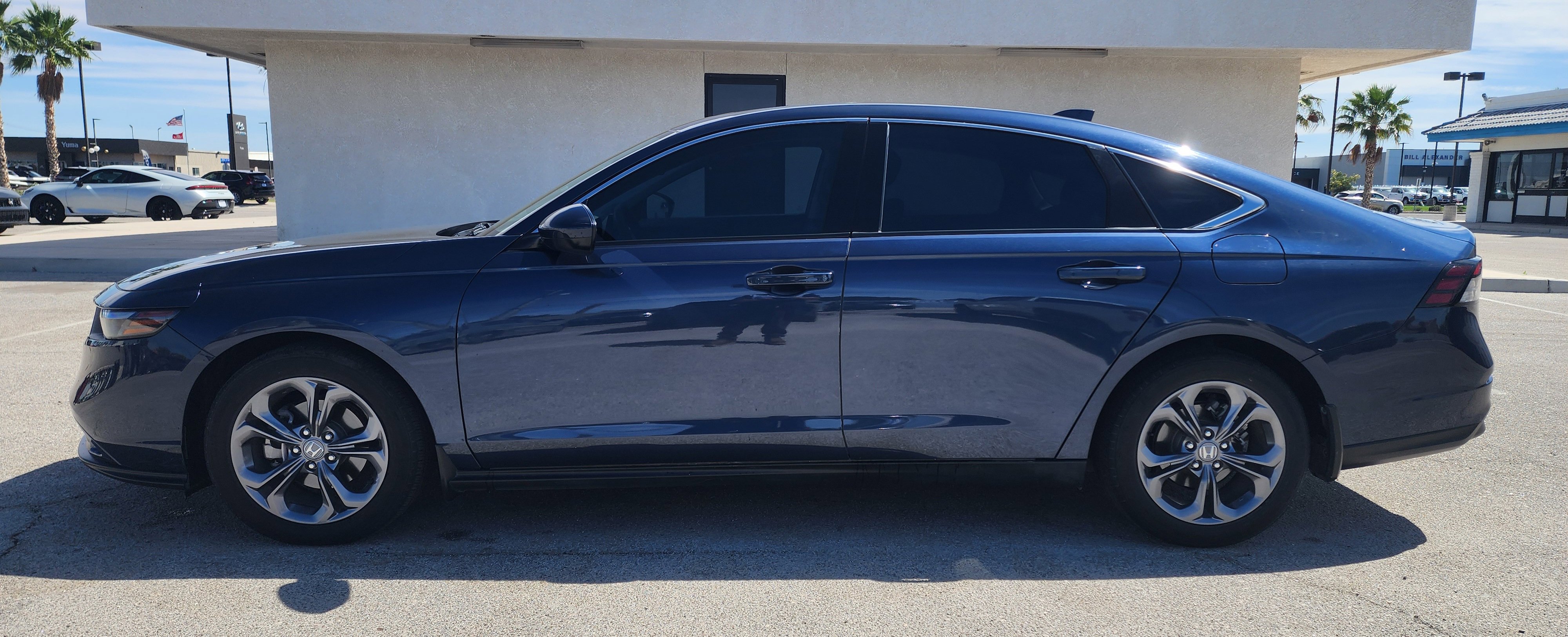 Certified 2023 Honda Accord EX image 8