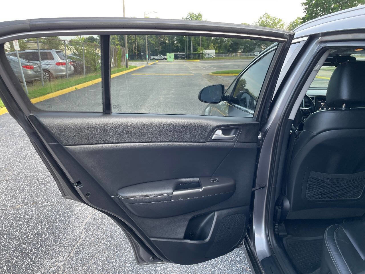 Used 2017 Kia Sportage EX image 26