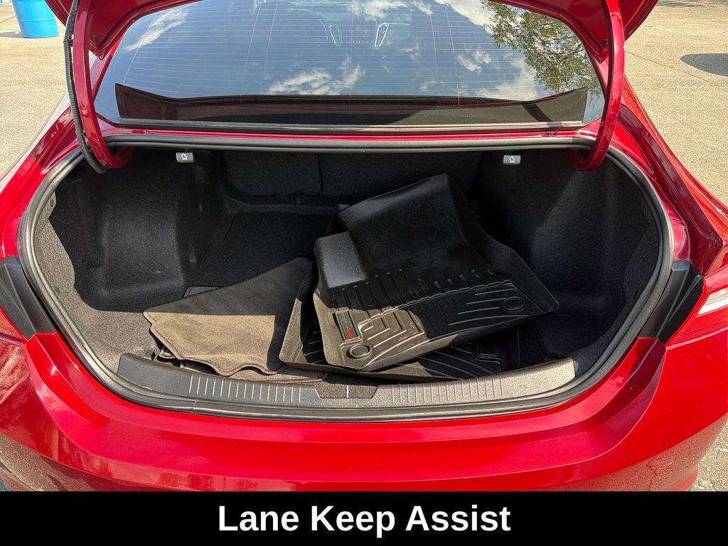 Used 2018 Chevrolet Malibu LT w/ Driver Confidence Package FWD image 29