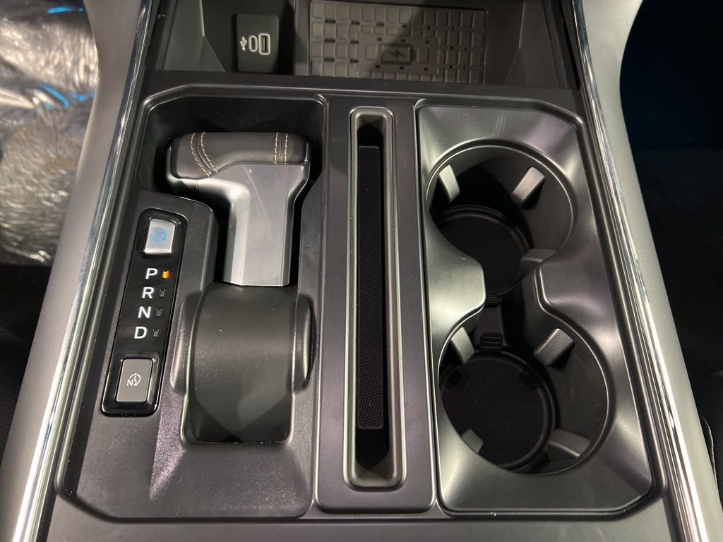 New 2025 Ford F150 Lightning Lariat image 16