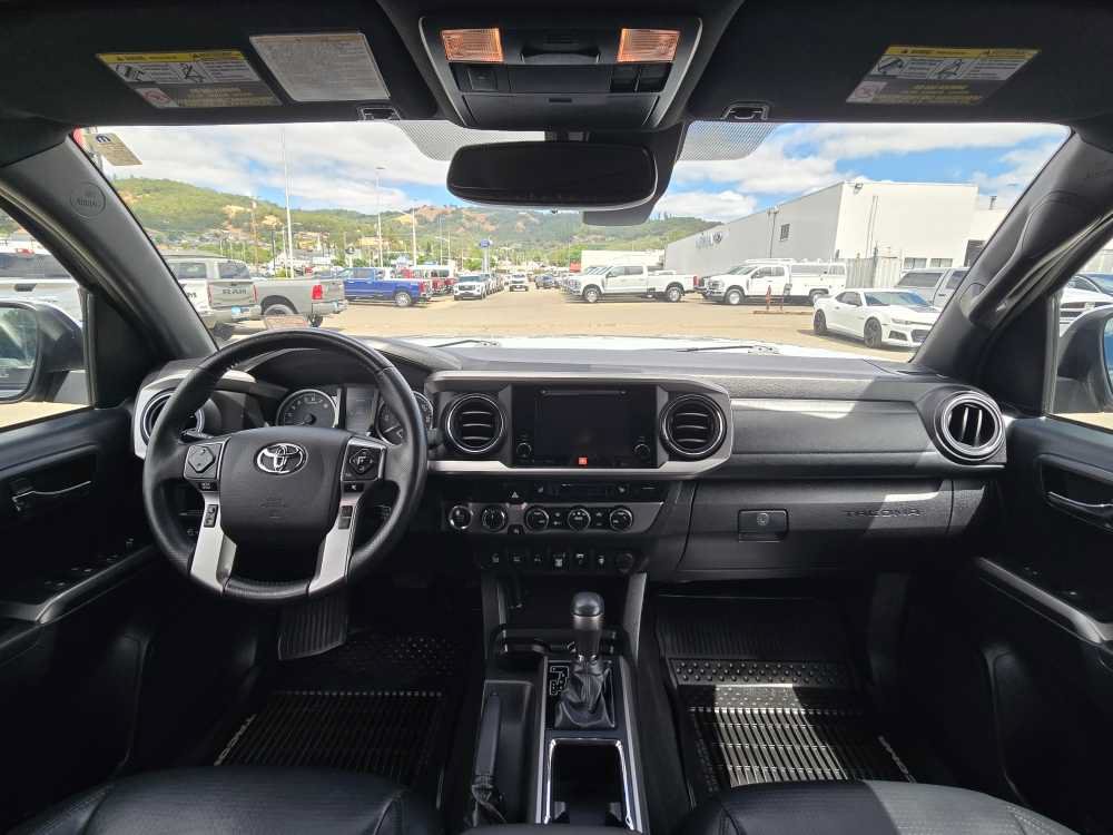 Used 2019 Toyota Tacoma Limited AWD/4WD image 15