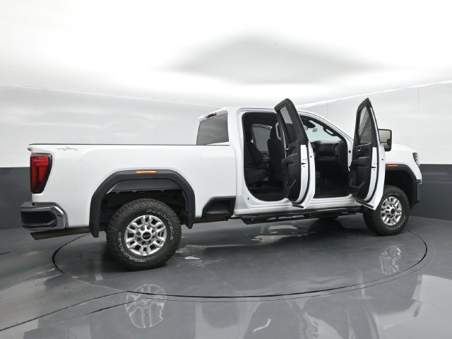Used 2024 GMC Sierra 2500 Pro w/ Convenience Package AWD/4WD image 69