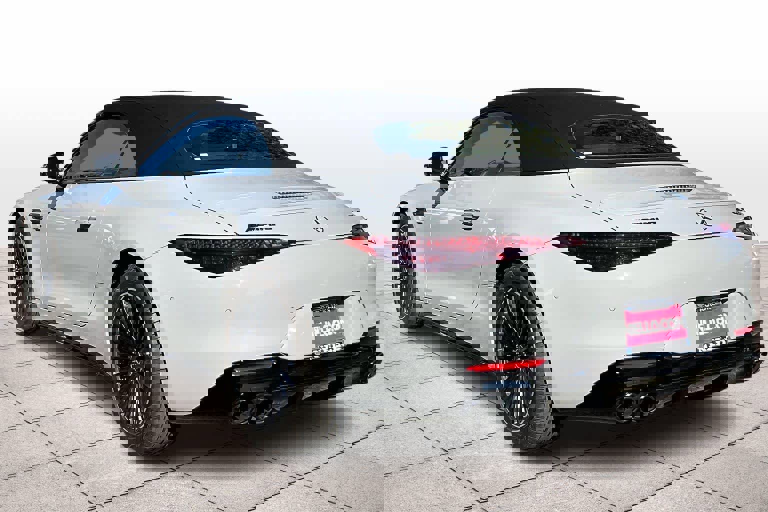 Used 2024 Mercedes-Benz SL 43 AMG image 14