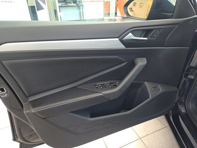 New 2026 Volkswagen Jetta Sport image 9