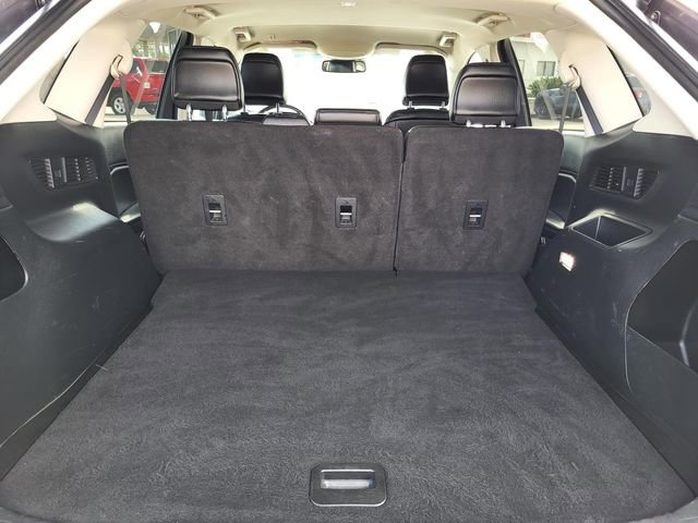 Used 2022 Ford Edge SEL image 21