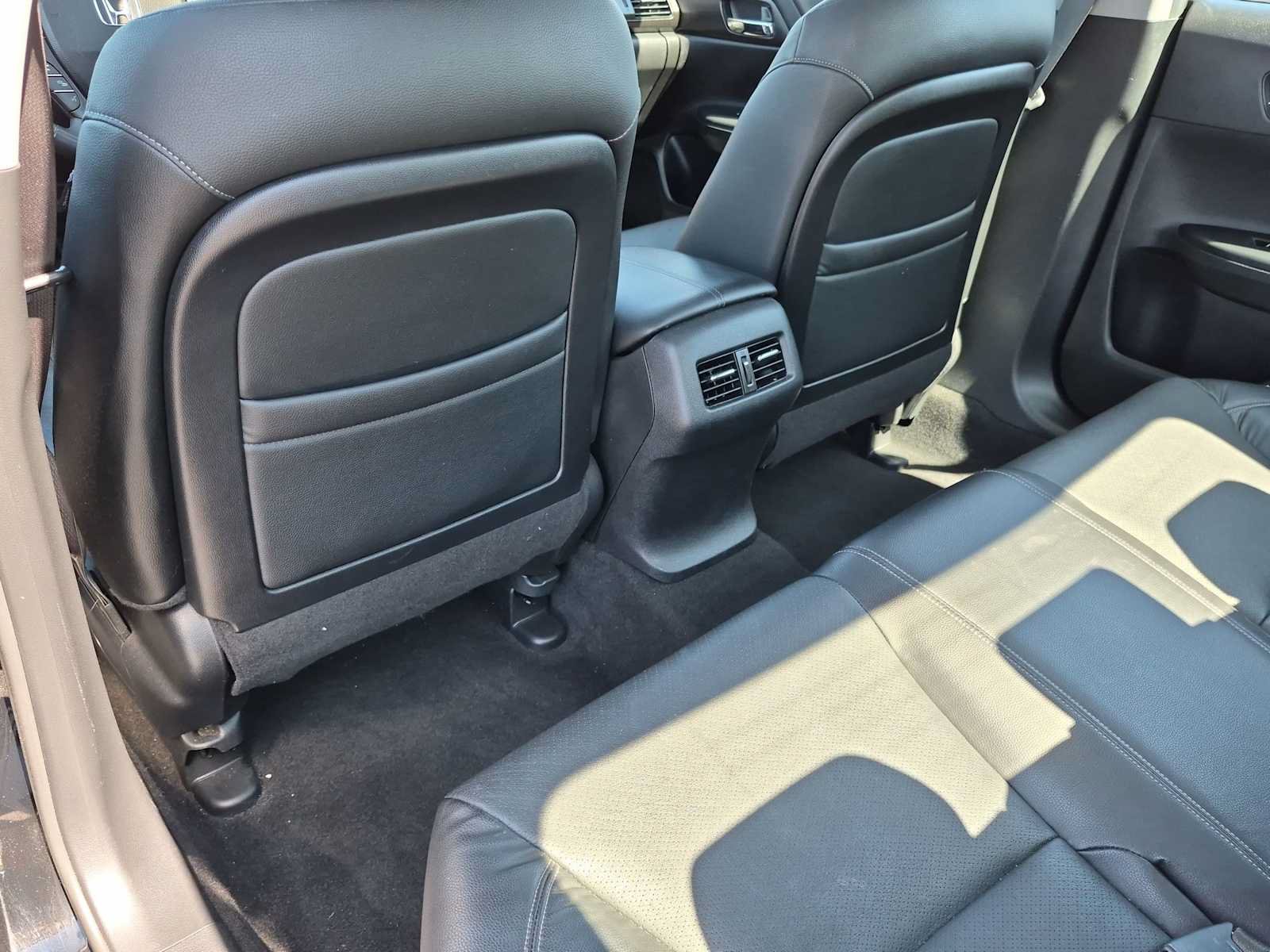 Used 2014 Honda Accord EX-L image 17