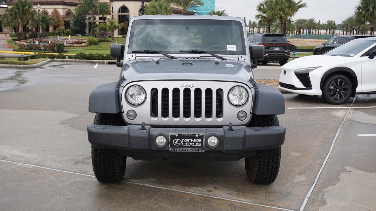 Used 2016 Jeep Wrangler Unlimited Sport w/ Connectivity Group image 2