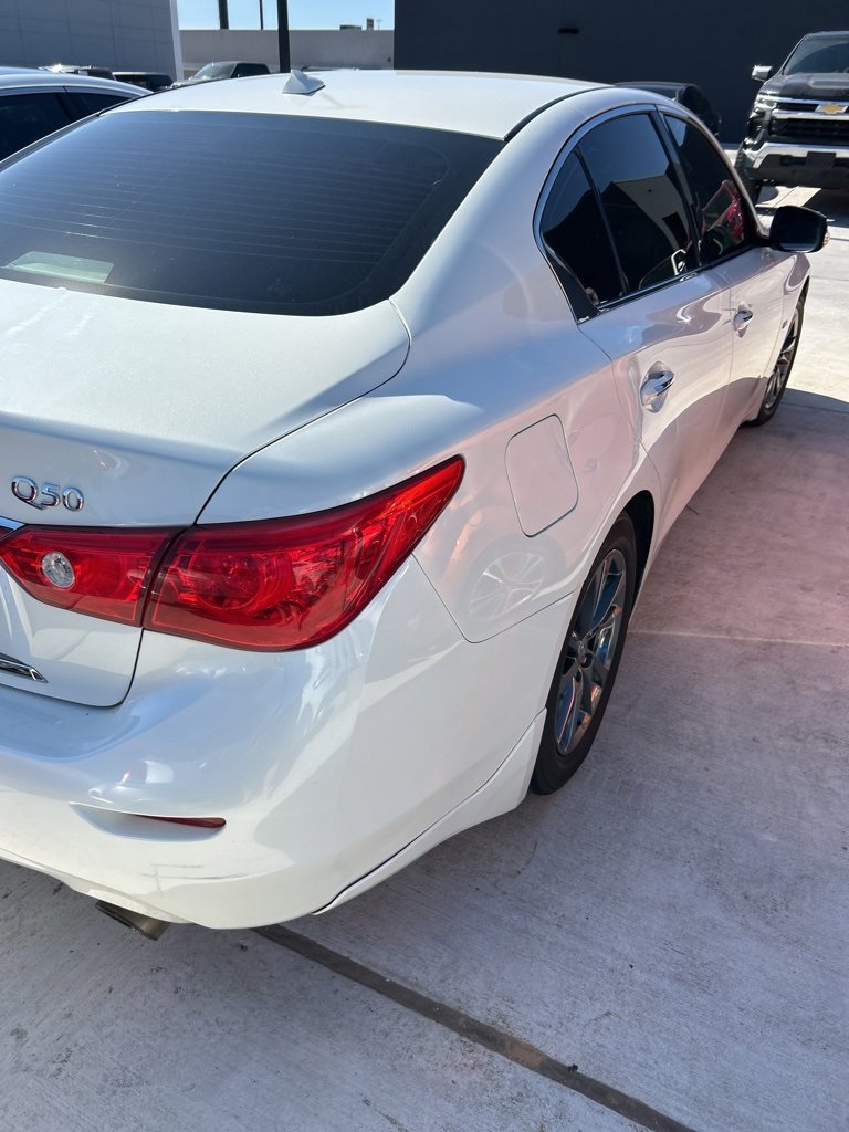 Used 2017 INFINITI Q50 Signature Edition w/ Cargo Package (L95) image 4